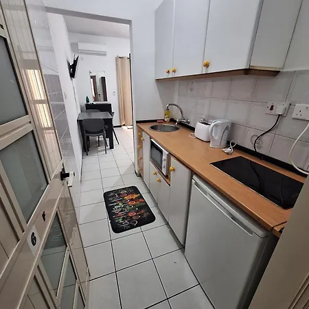 Lovely Paceville Fl F Apartment