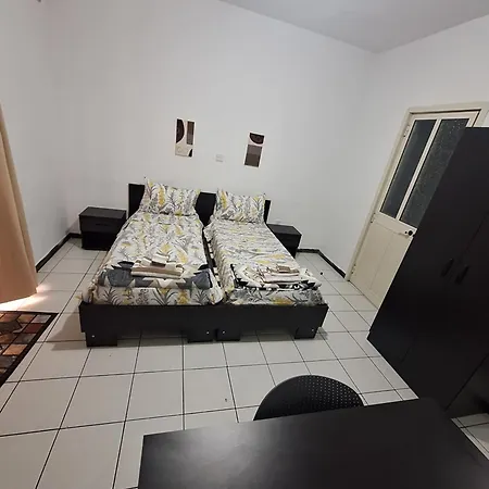 公寓 Lovely Paceville F Saint Julian's