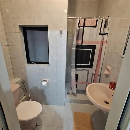 Lovely Paceville F Apartament *